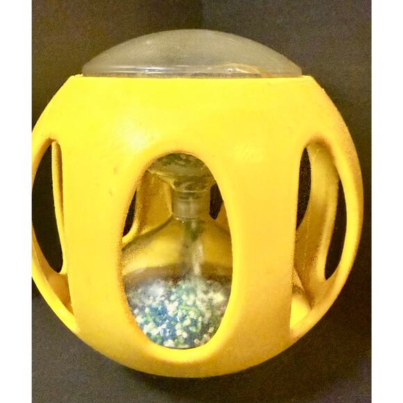1970 VINTAGE PLAYSKOOL MAGIC YELLOW HOURGLASS BEADS BABY BALL TOY RARE - Picture 1 of 5